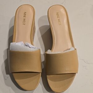 Nine West Beige Women's Mules NWOT